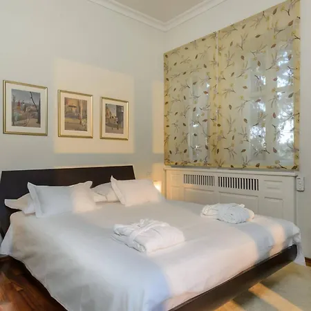 Meje Heated Pool, Jacuzzi, Sauna Split