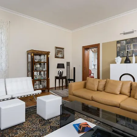 Meje Heated Pool, Jacuzzi, Sauna Villa